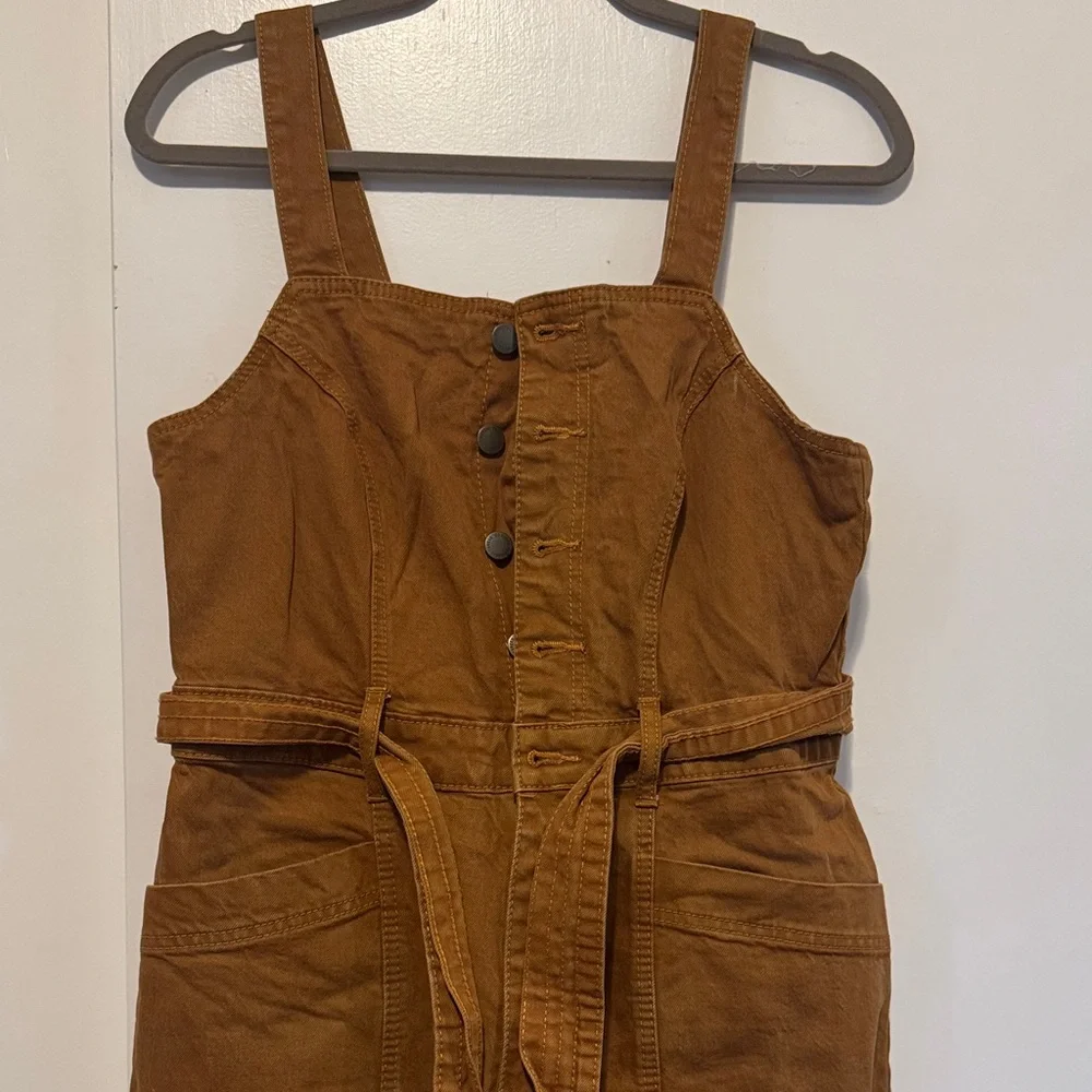 🩷2/$25 Brown Button-Up Jumpsuit - Picture 2 of 4